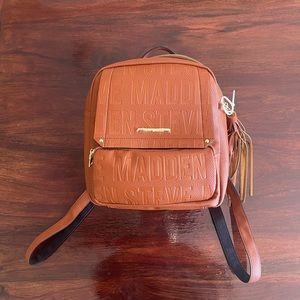 STEVE MADDEN BROWN BOOK BAG